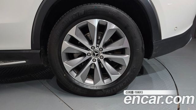 Mercedes-Benz GLE 2021