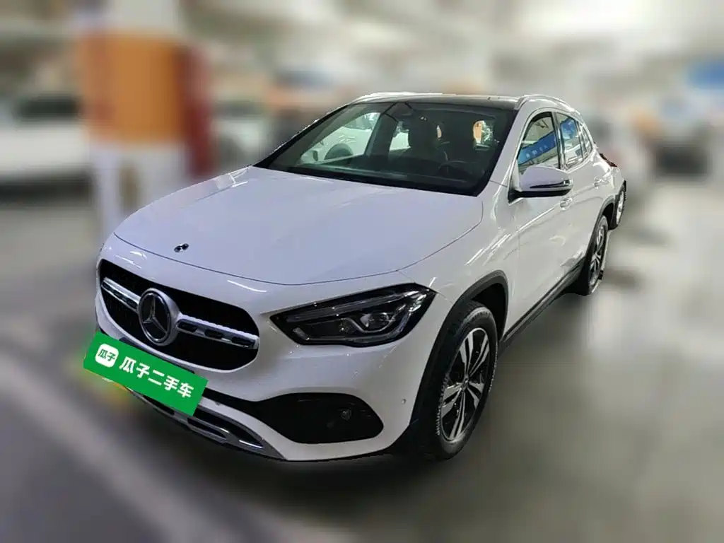 Mercedes-Benz GLA 2023