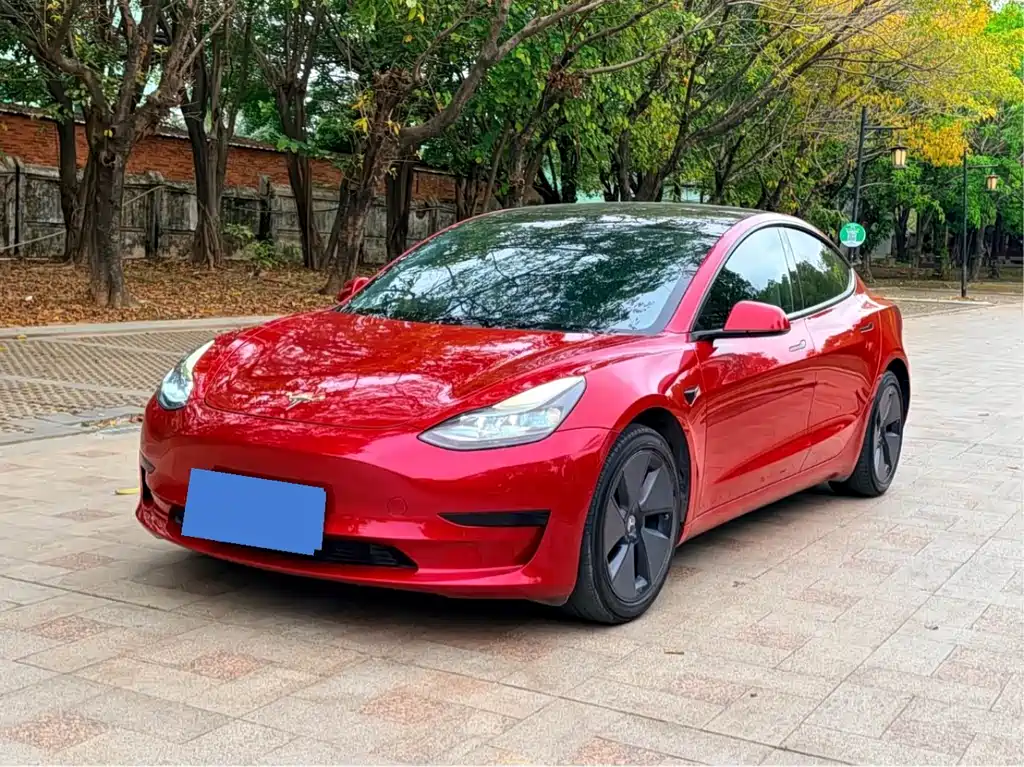 Tesla Model 3 2023