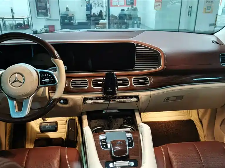 Mercedes-Benz Maybach GLS 2021