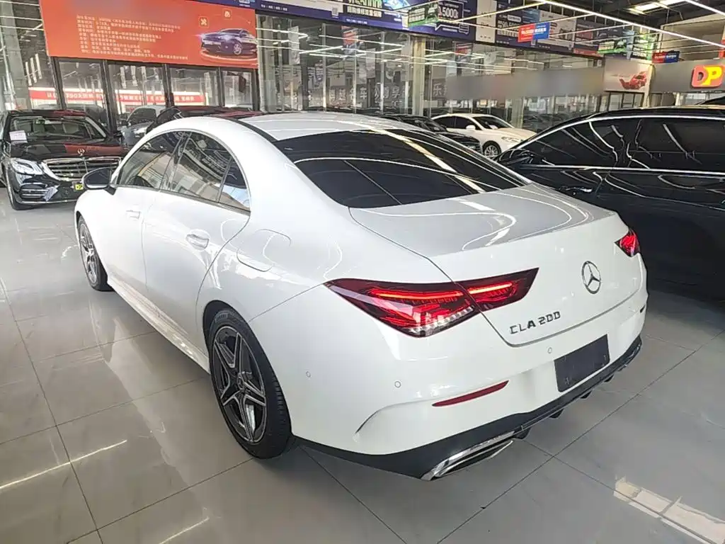 Mercedes-Benz CLA 2022