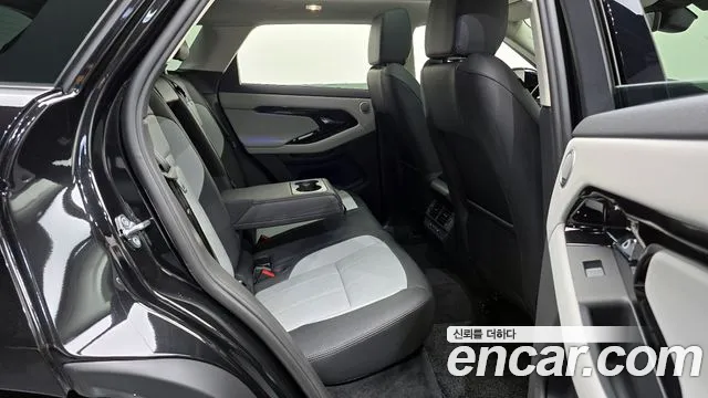 Land Rover Range Rover Evoque 2025