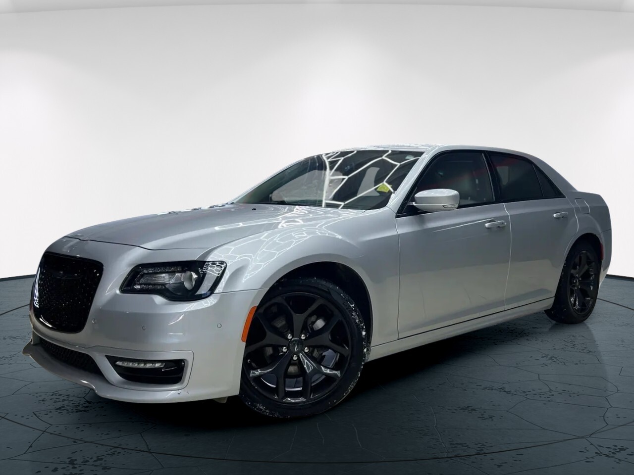 Chrysler 300 2022