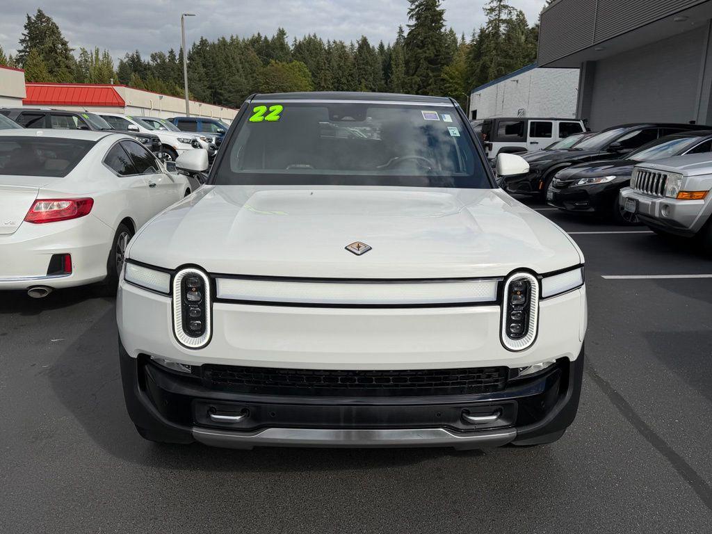 Rivian R1S 2022