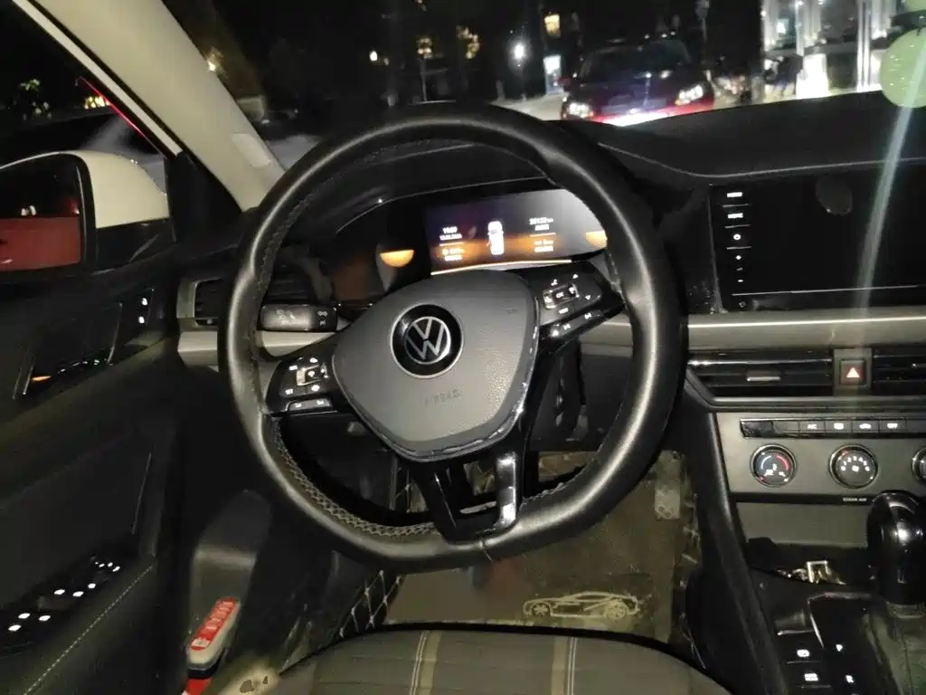 Volkswagen Lavida 2022