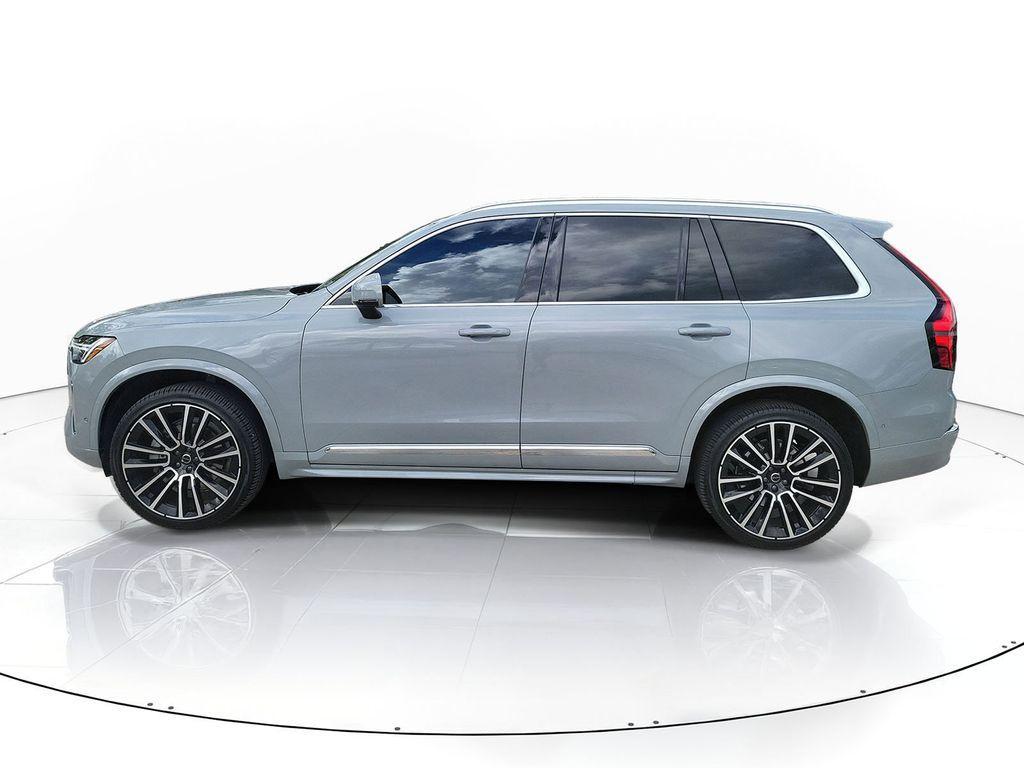Volvo XC90 2025