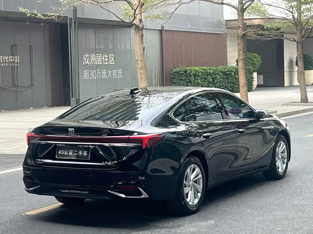 Buick LaCrosse 2023