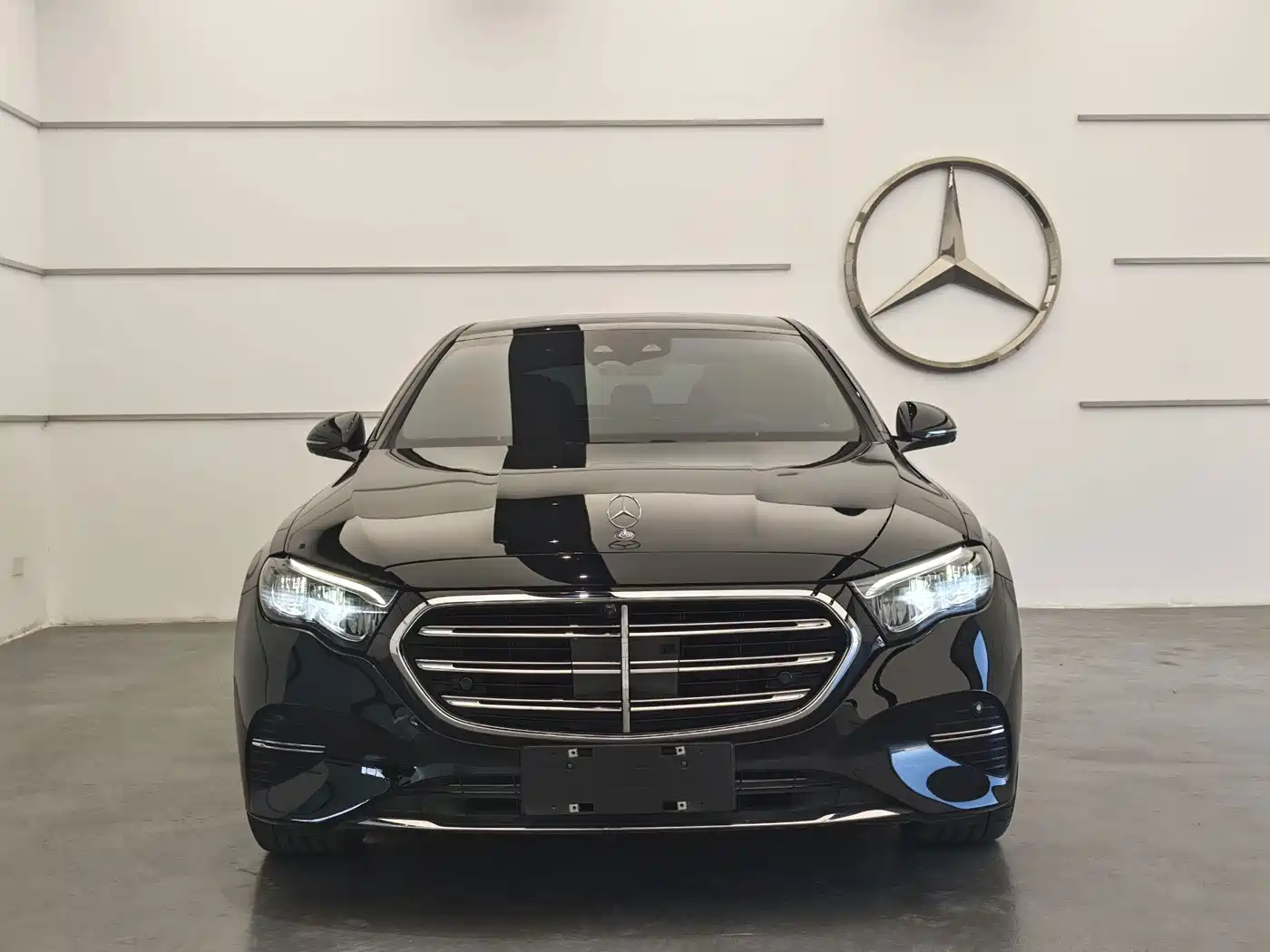 Mercedes-Benz E-Класс 2024
