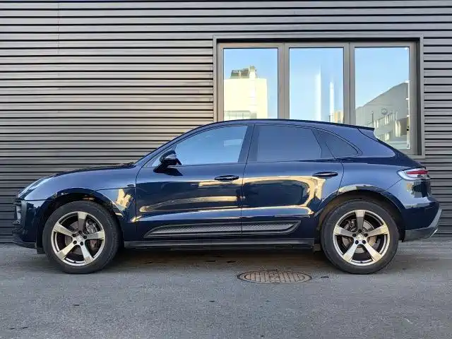 Porsche Macan 2023