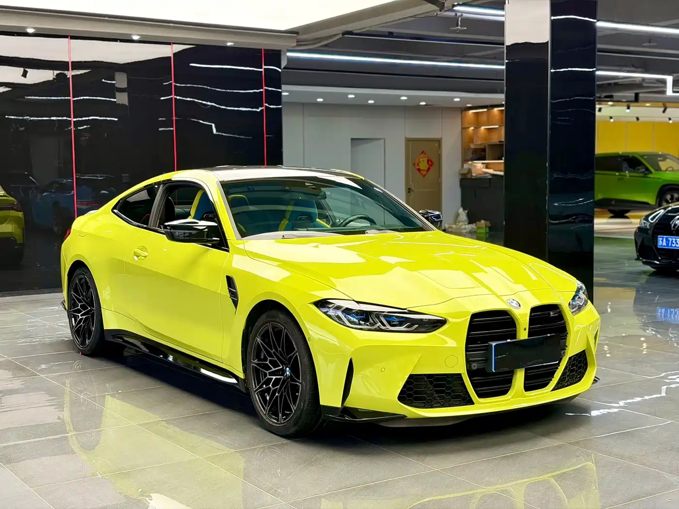 BMW M4 2023