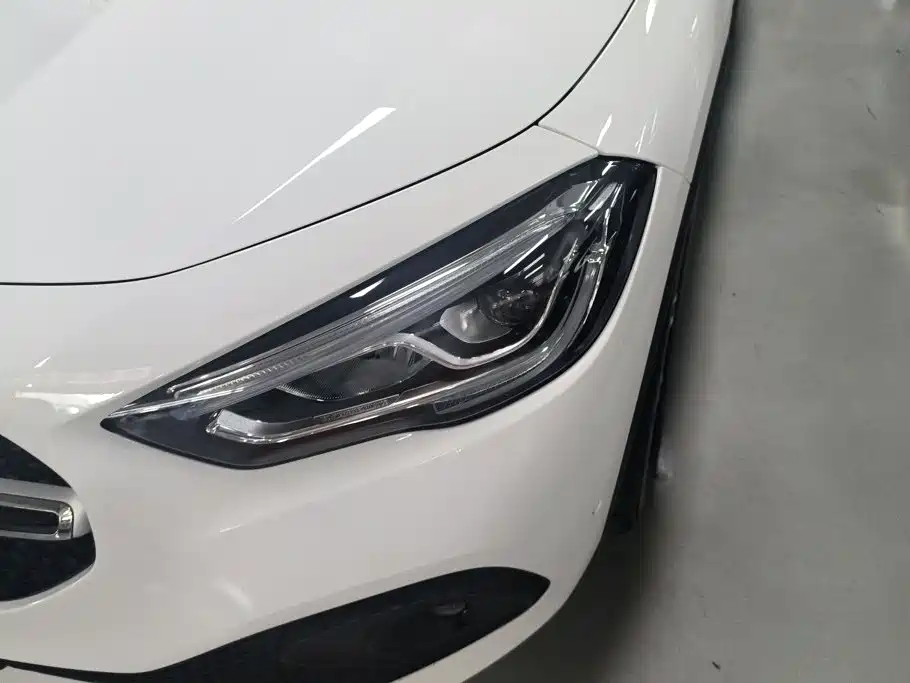 Mercedes-Benz GLA 2022
