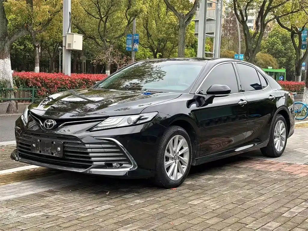 Toyota Camry 2022