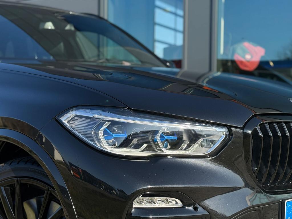 BMW X5 M50 2021