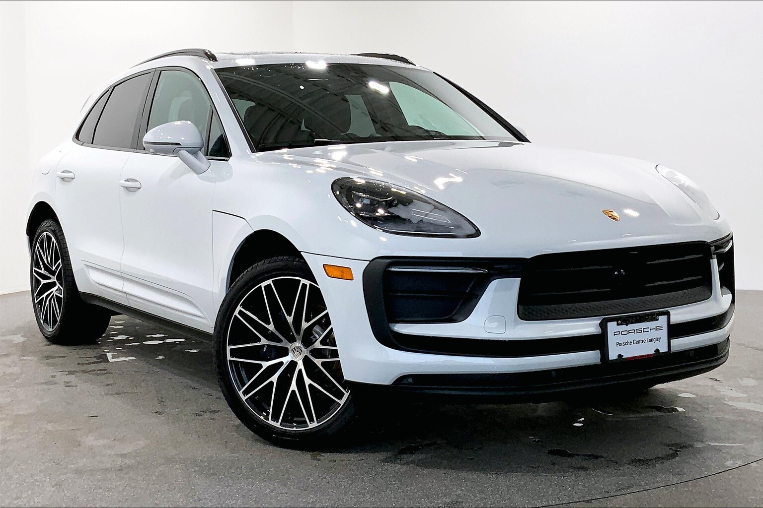 Porsche Macan 2025