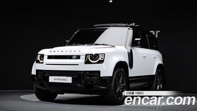 Land Rover Defender 2024