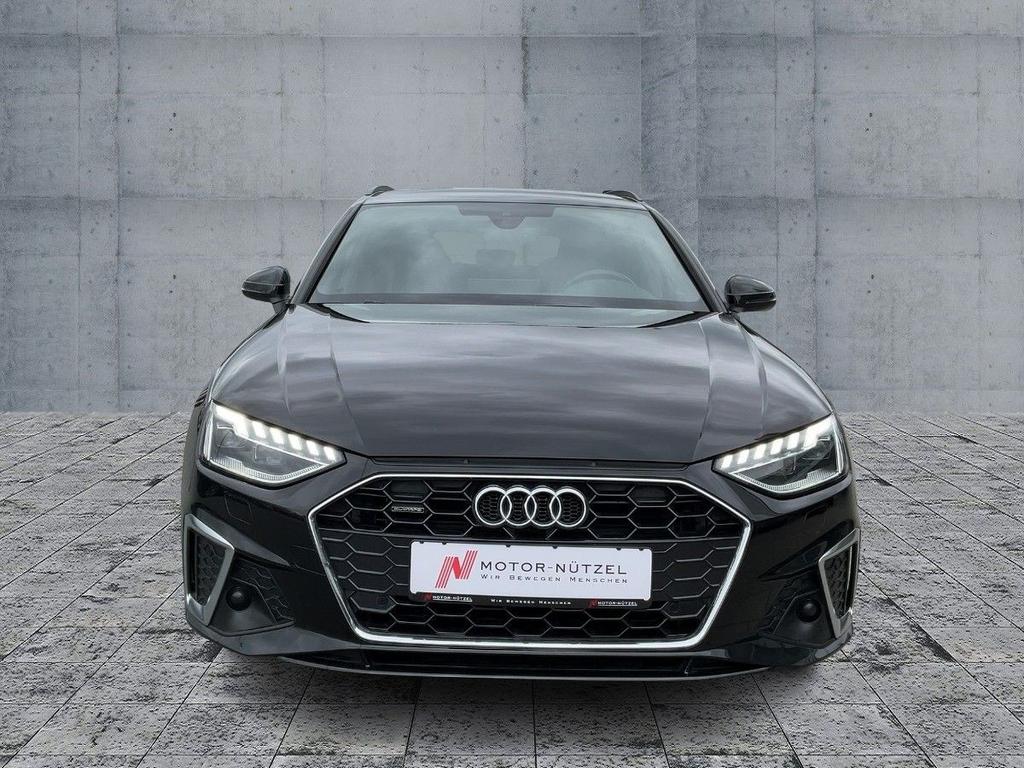 Audi A4 2022