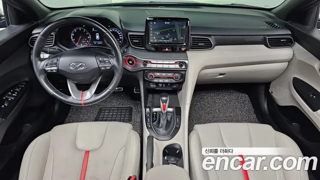 Hyundai Veloster 2020