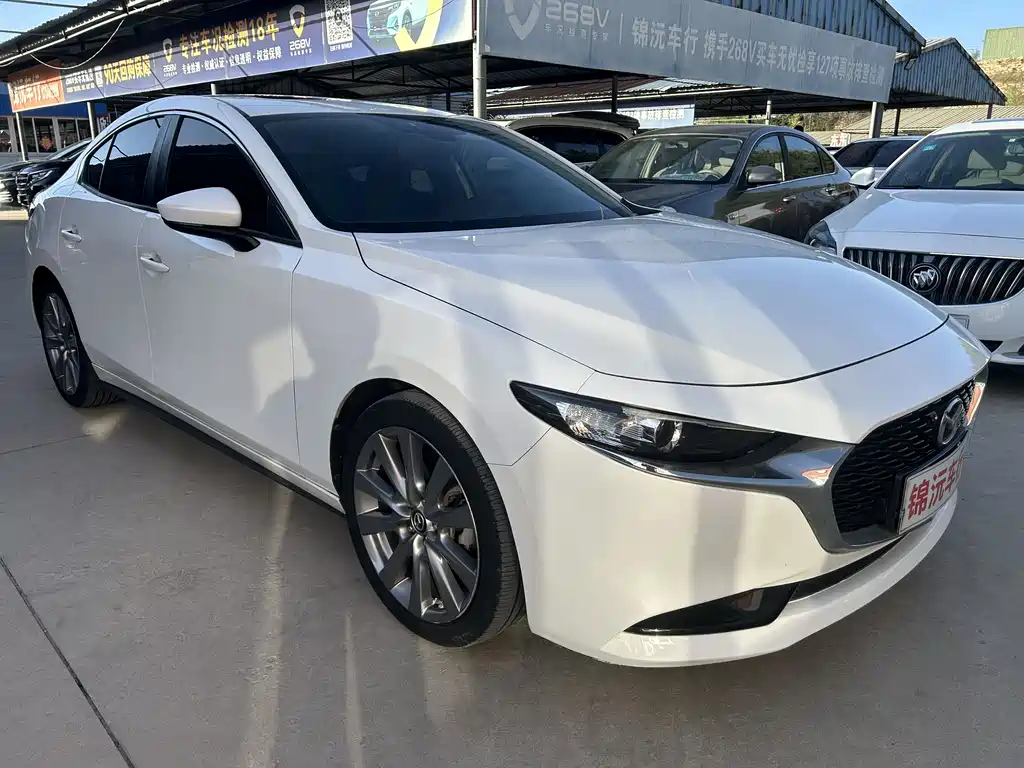 Mazda 3 2021