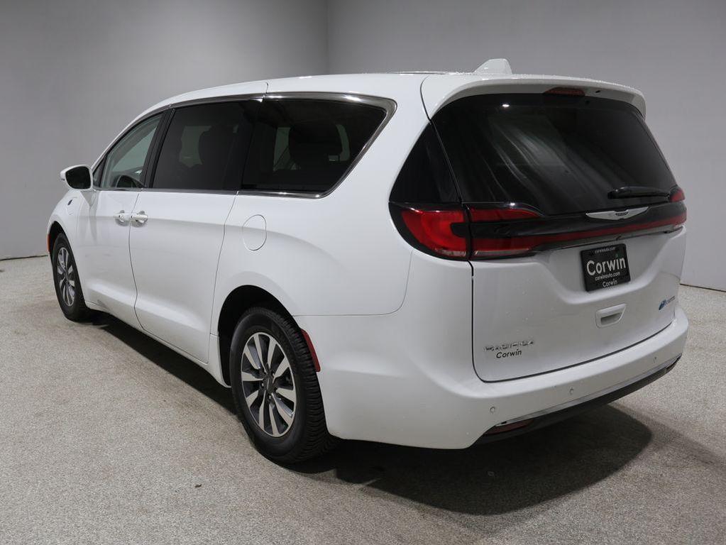 Chrysler Pacifica 2022