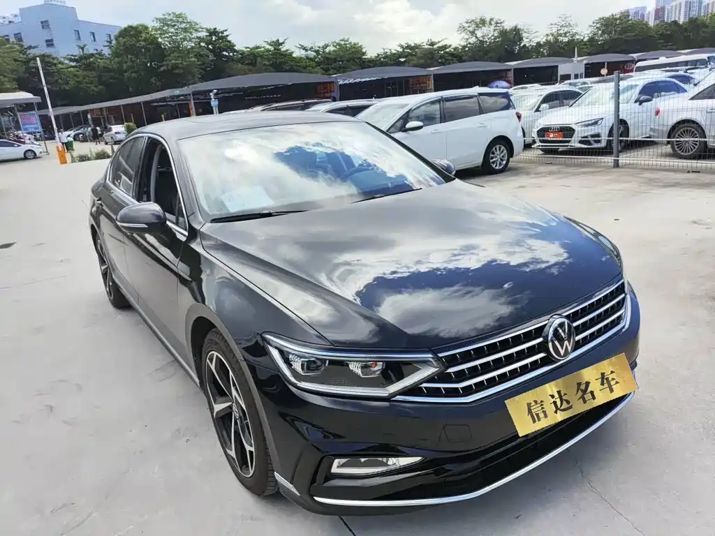 Volkswagen Magotan 2023