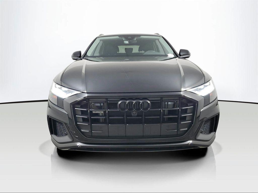 Audi Q8 2023