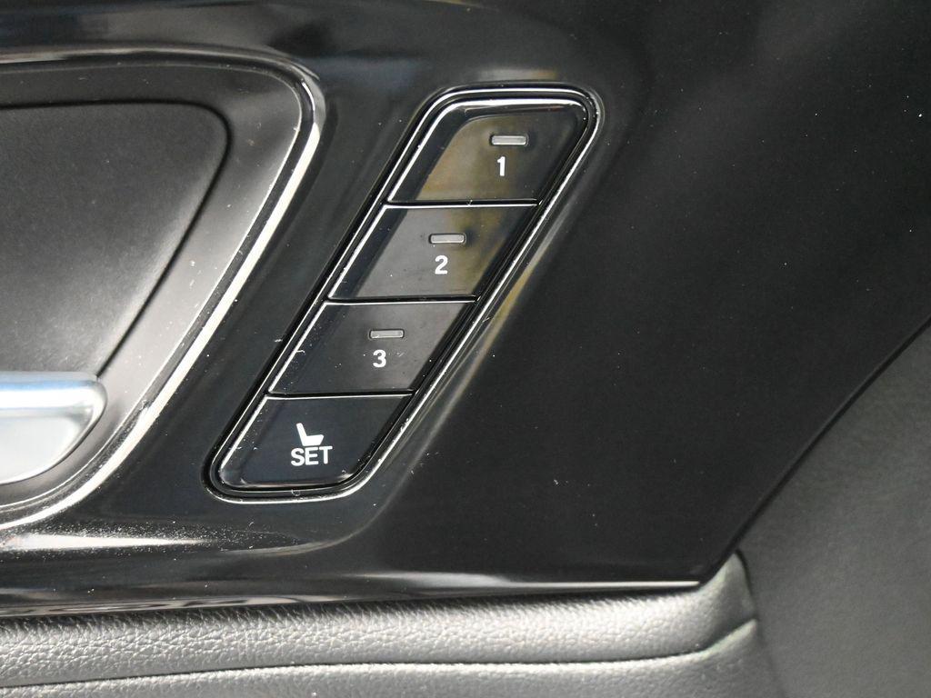 Acura MDX 2023