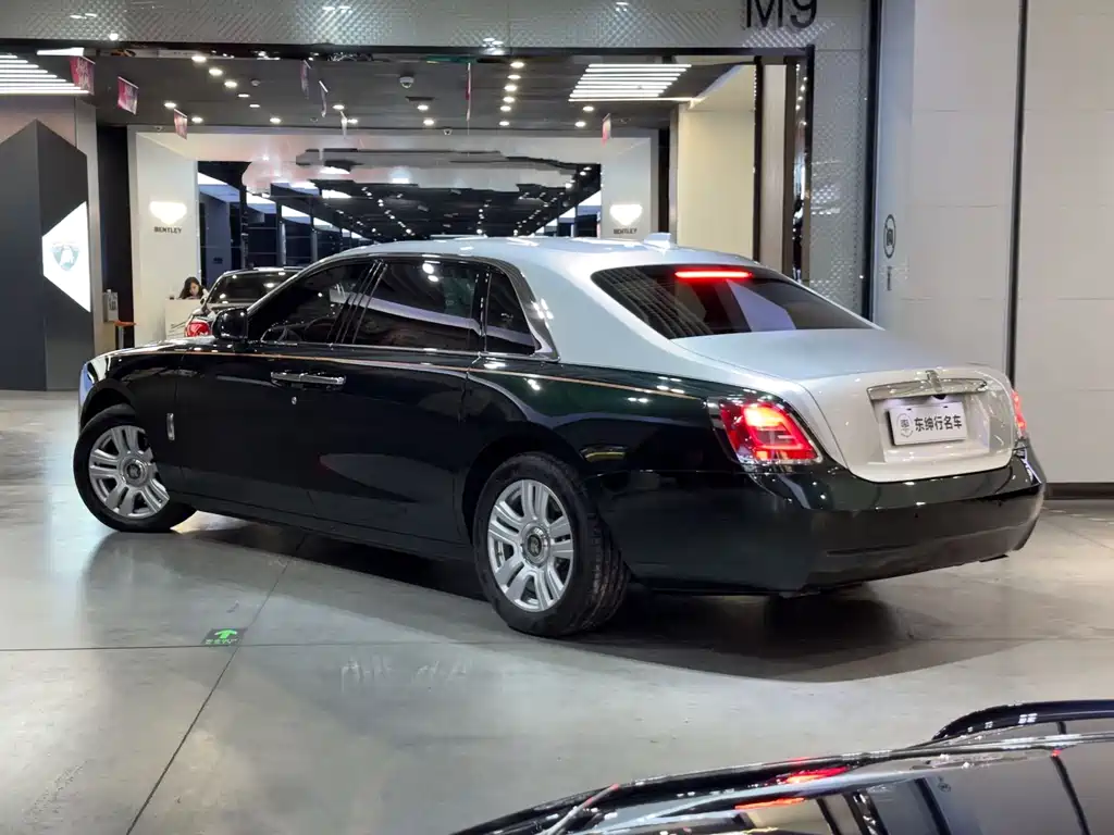 Rolls-Royce Ghost 2022