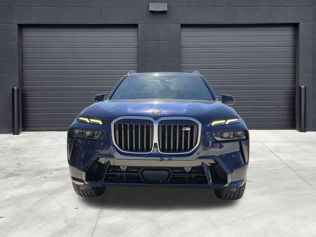 BMW X7 2023