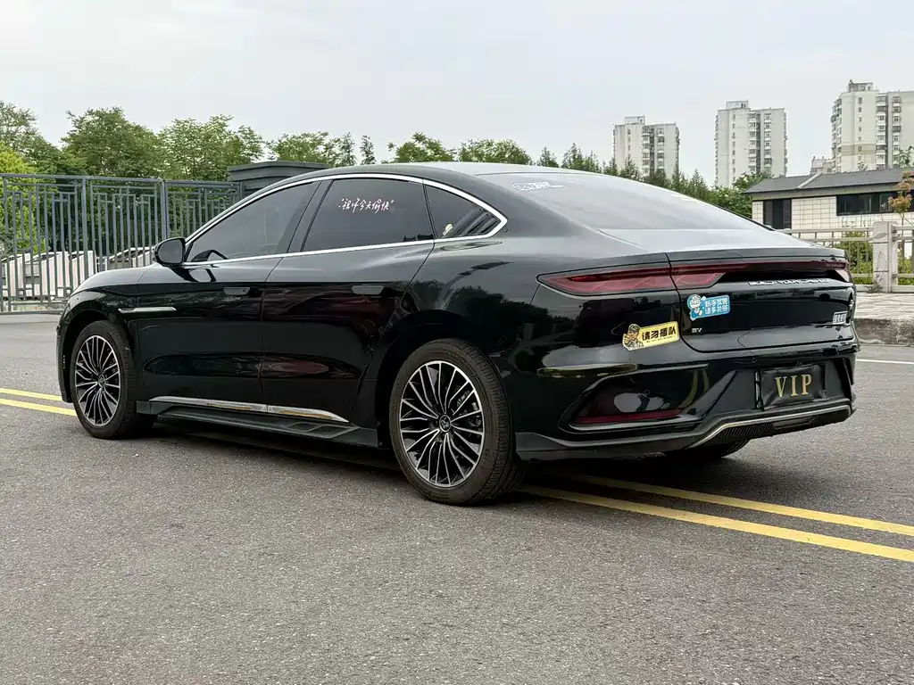 BYD Han 2024