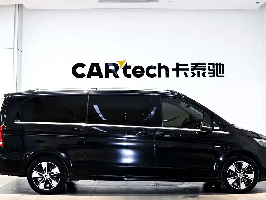 Mercedes-Benz V-Класс 2023
