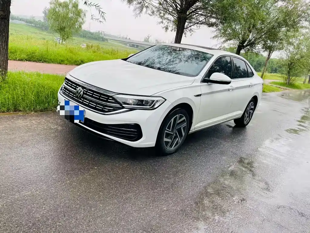 Volkswagen Jetta 2023