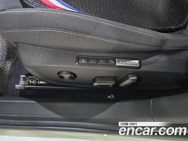 Volkswagen Golf 2023