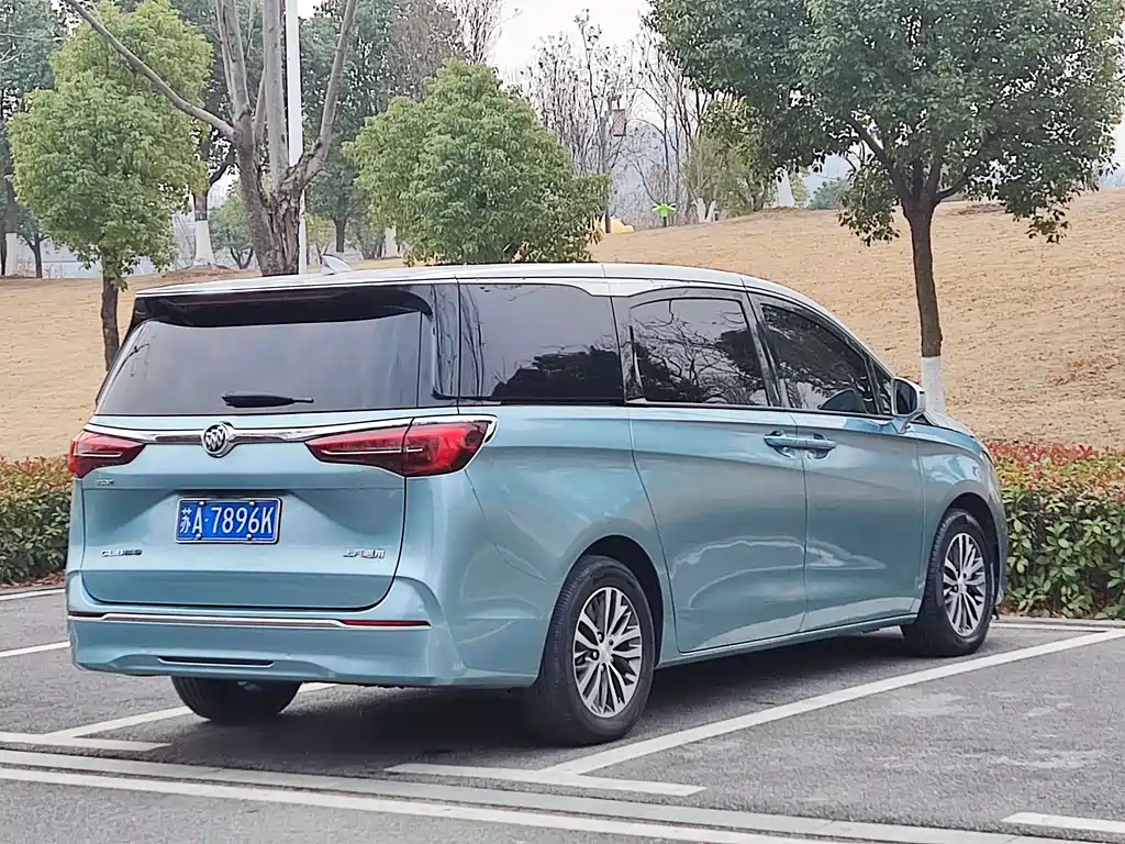 Buick GL8 2021