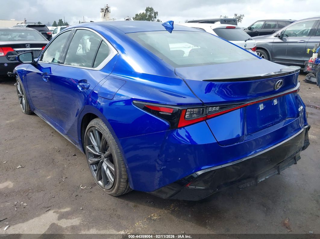 Lexus IS 300 2025