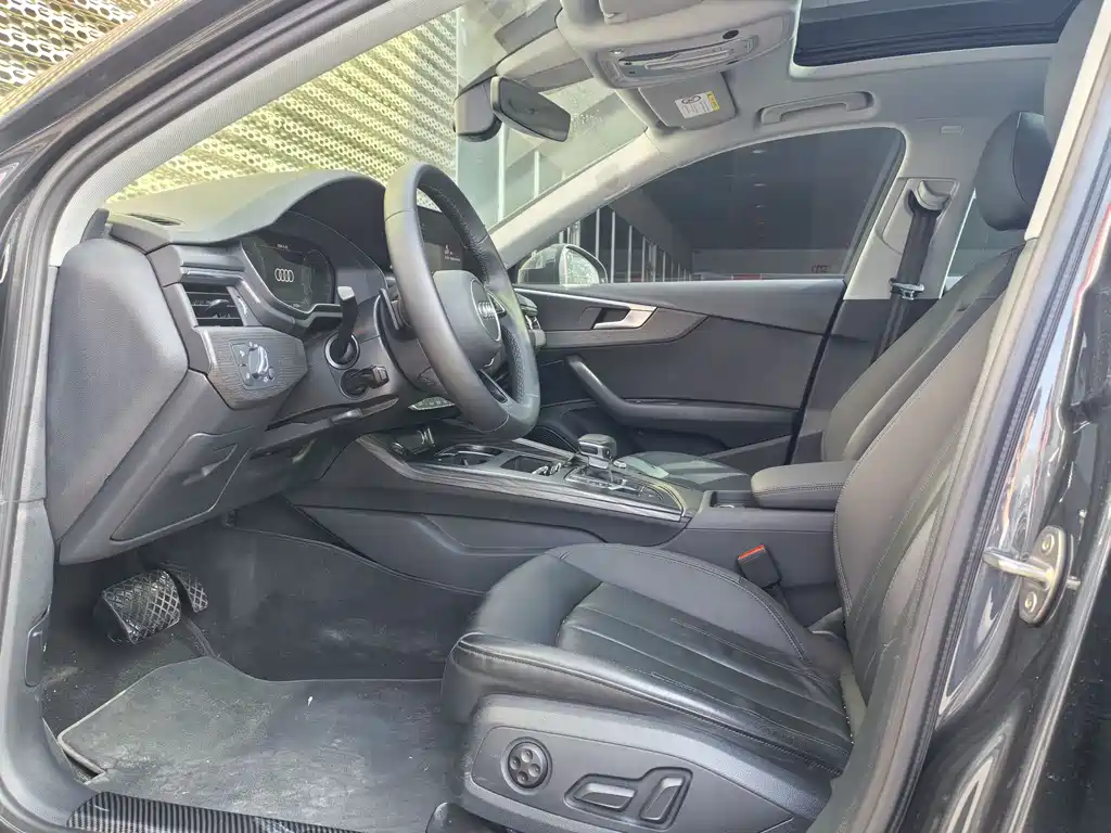 Audi A4 2022