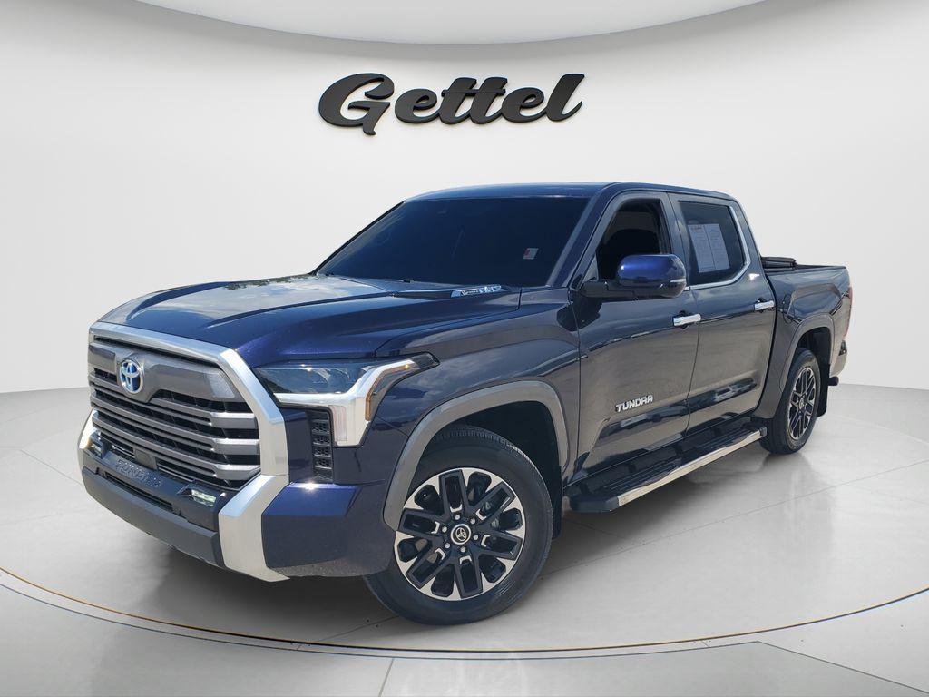 Toyota Tundra 2024