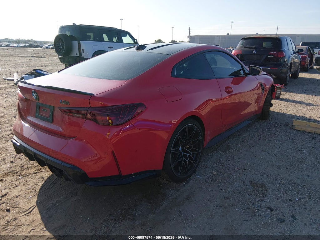 BMW M4 2025