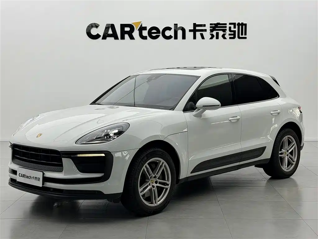 Porsche Macan 2022