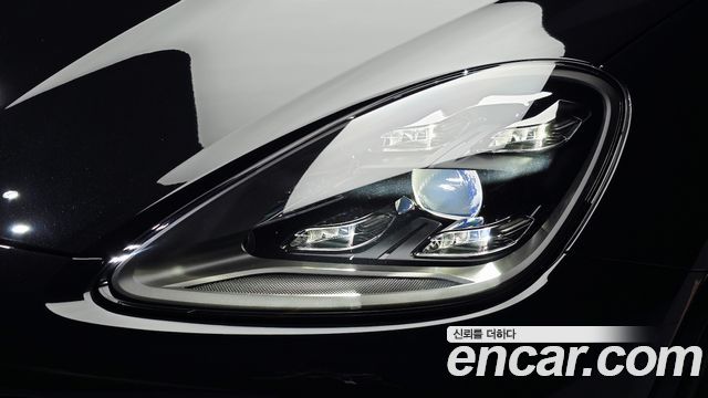 Porsche Cayenne 2023