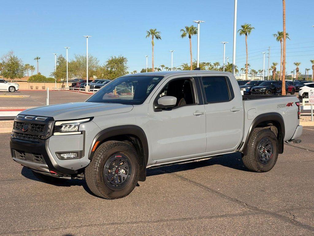 Nissan Frontier 2025