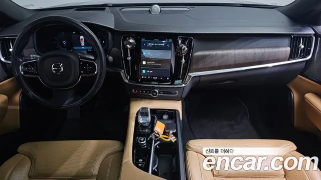 Volvo S90 2022