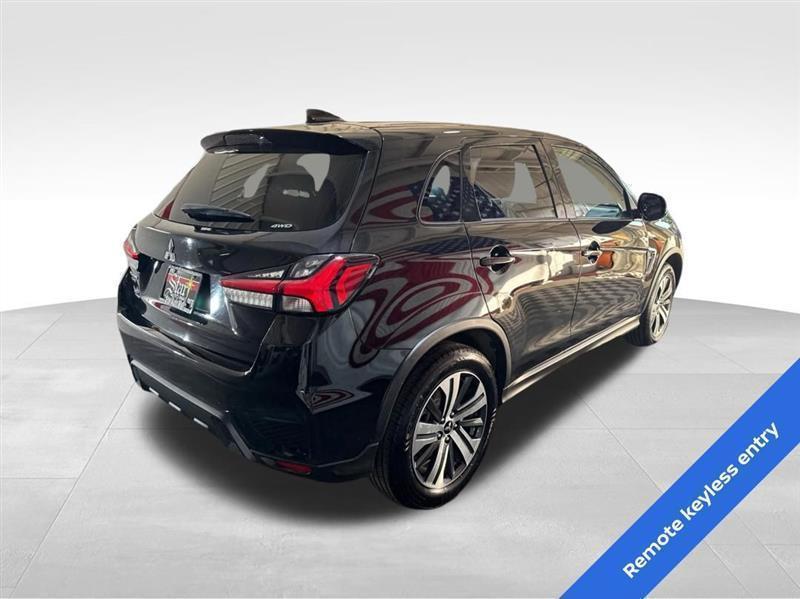 Mitsubishi Outlander Sport 2024