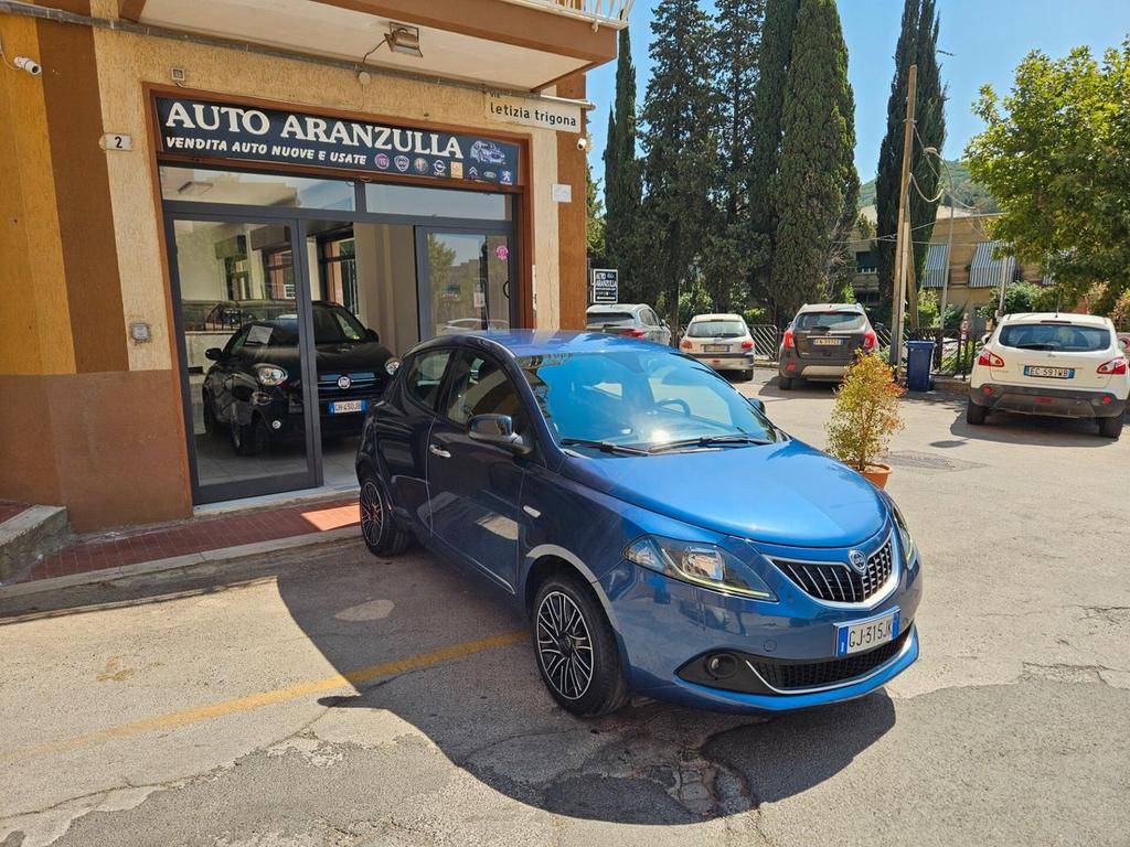 Lancia Ypsilon 2022