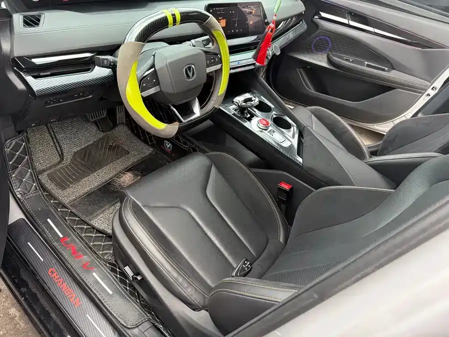 Changan UNI-V 2023