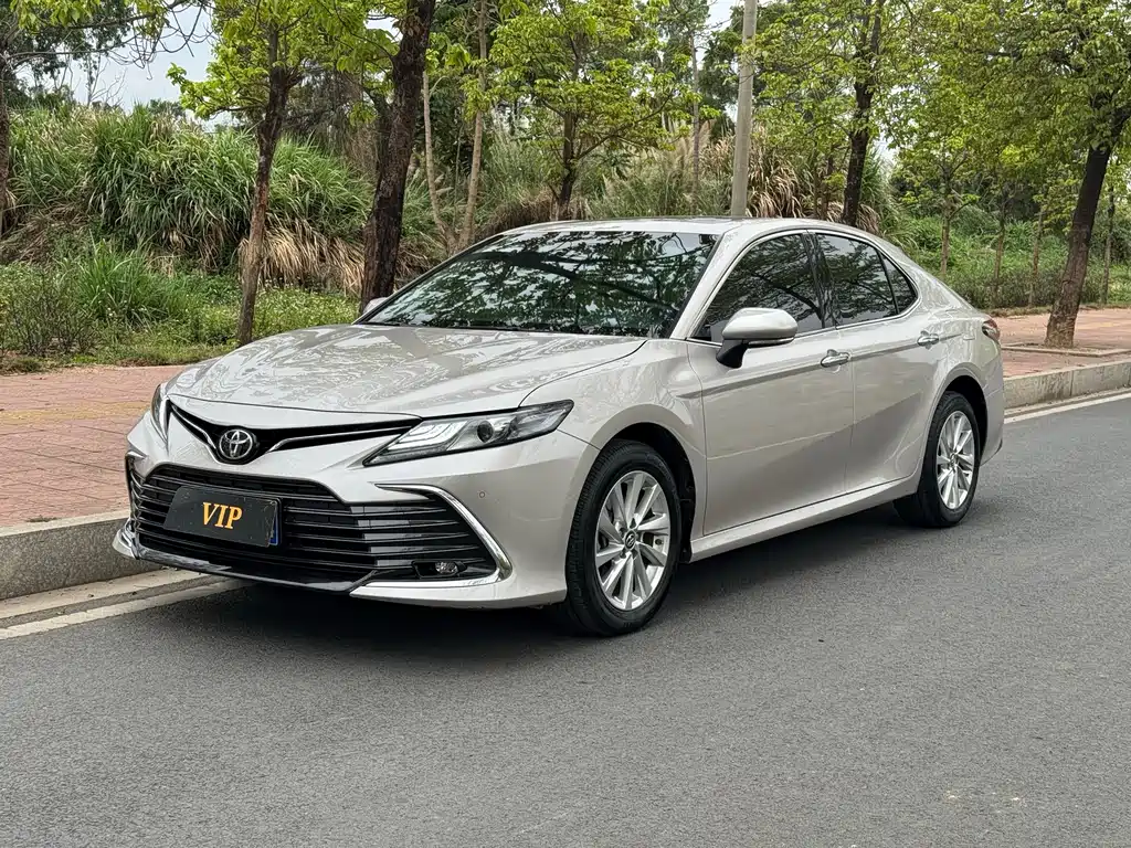 Toyota Camry 2022
