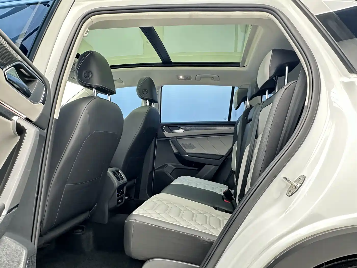 Volkswagen Tayron 2023
