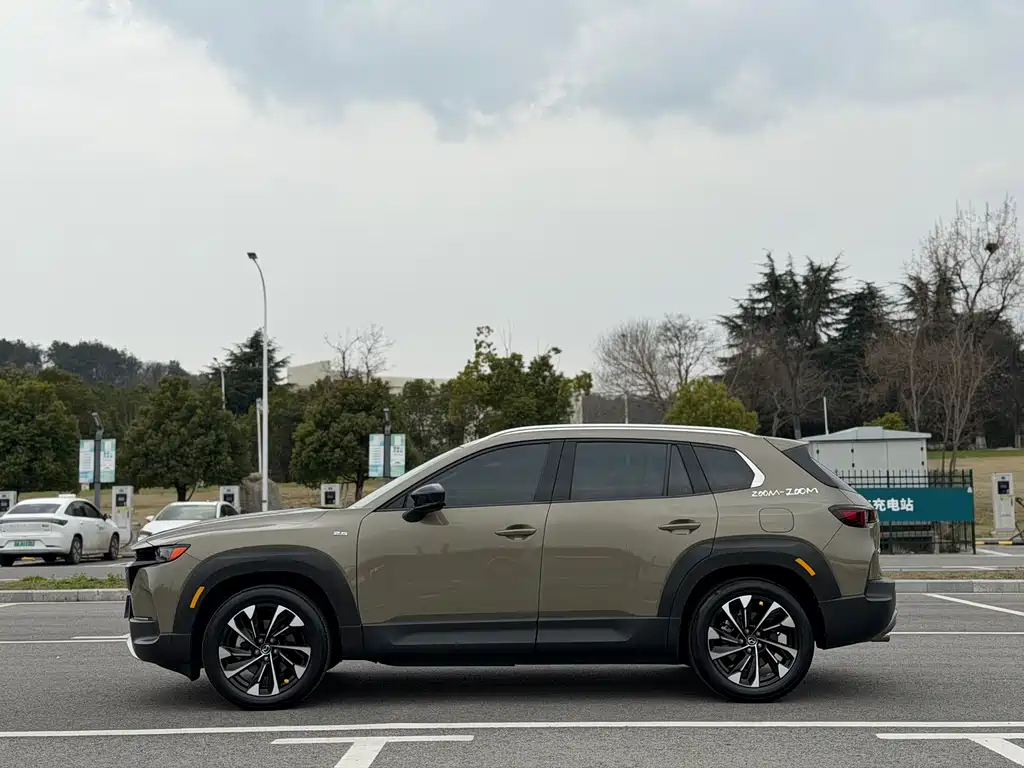 Mazda CX-50 2023