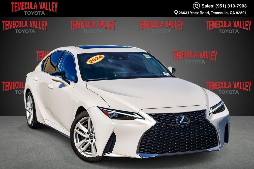 Lexus IS 300 2024