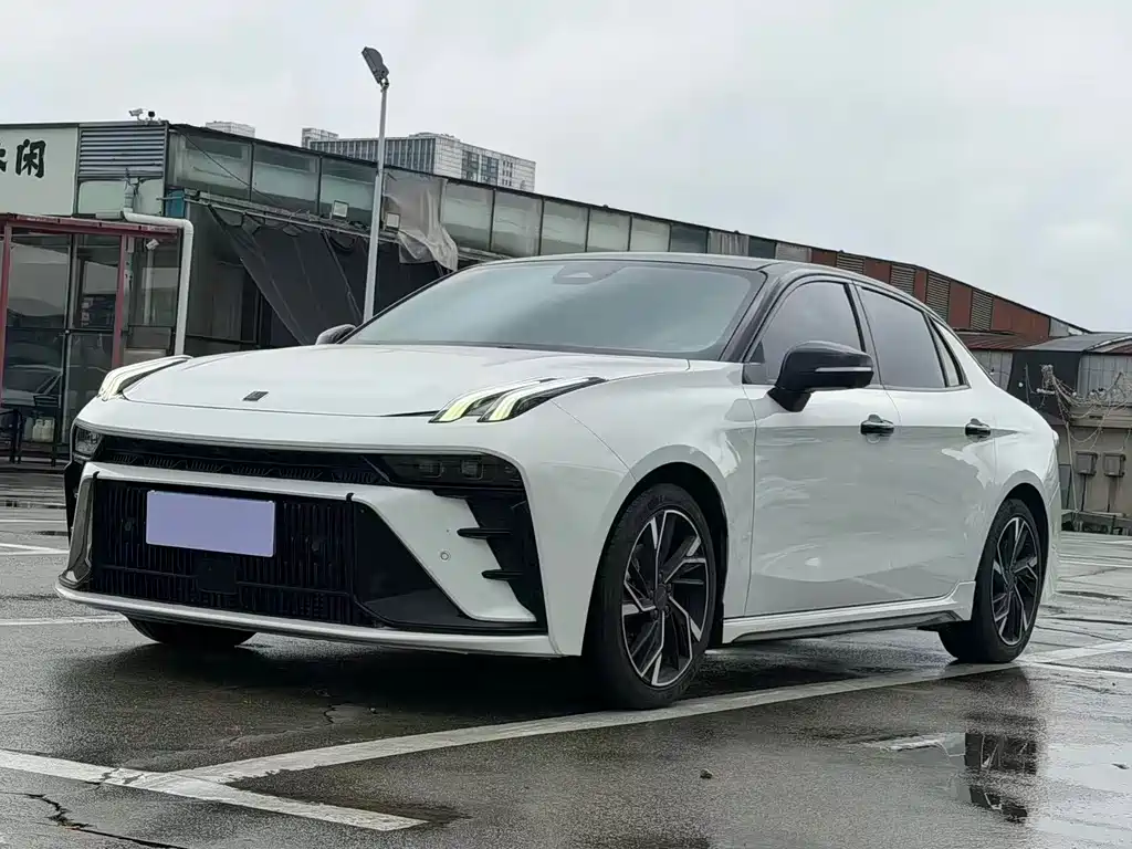 Lynk & Co 03 2023
