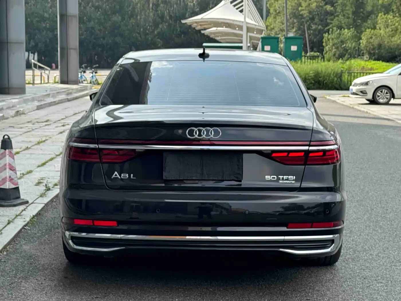 Audi A8 2025